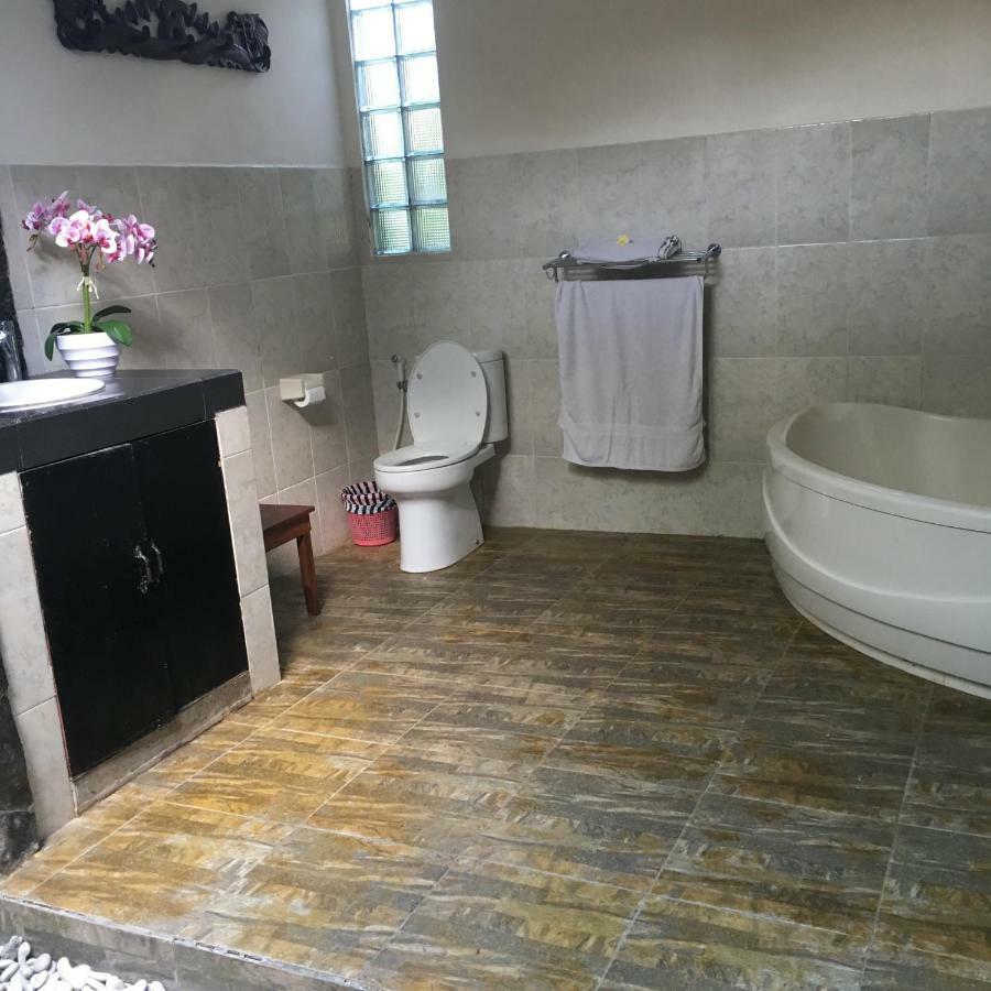 Recep Bungalow Ubud Esterno foto